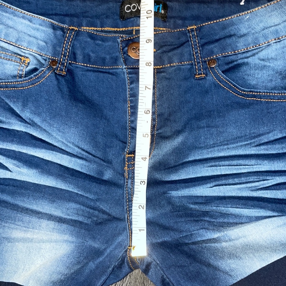 Jean Shorts - Picture 5 of 6